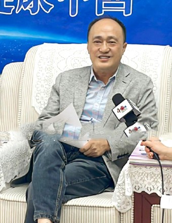 邱立东