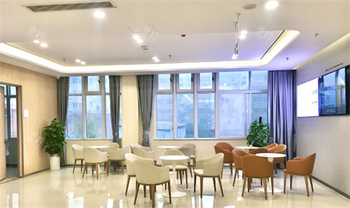 许昌爱尔眼科休息区
