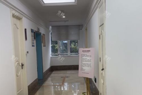 宁波壹加壹美容医院过道 宁波壹加壹美容医院过道