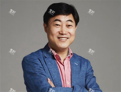 北京加减美医疗美容医院黄寅守